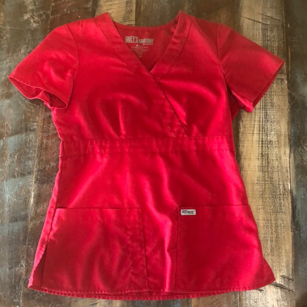 Grey Anatomy Scrub Top XS Red
